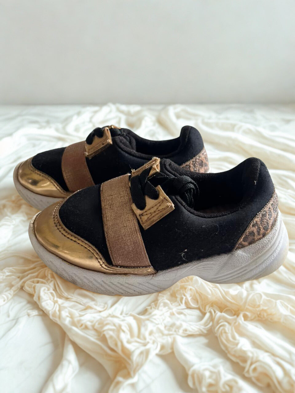 Tênis Molekinha Preto/Multi Rosa/Ouro Rosado- Tam 23